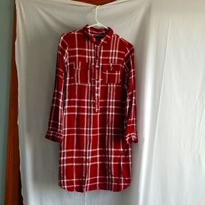 Allison Brittney shirt, size small
